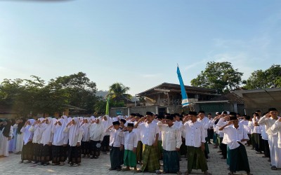 Memeriahkan Hari Santri Nasional dengan Semangat Persatuan